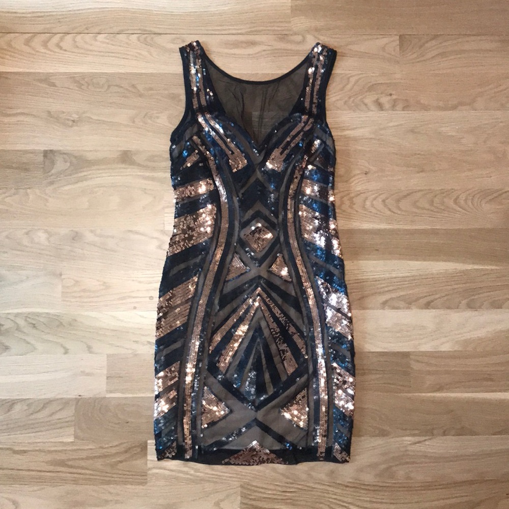 Bebe sequined cocktail dress size S